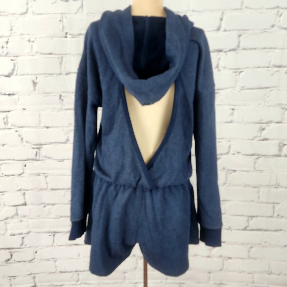 NWOT Free People Movement Such a Flirt Sweatshirt Romper Womens S Oversized - Picture 4 of 10